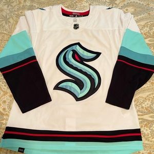 **Seattle Kraken Hockey Jersey **